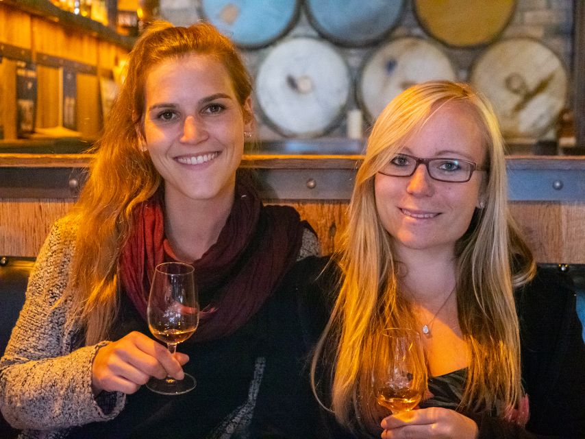 2-Hour Deluxe Whiskey & Food Tasting - Entry Fees, Walking, and What’s Included in the Price