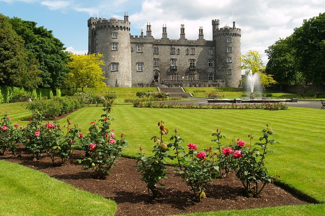 3-Day Blarney Castle, Kilkenny & Irish Whiskey Tour Inc Admission - Kinsale and Cobh: two coastal towns with very different moods