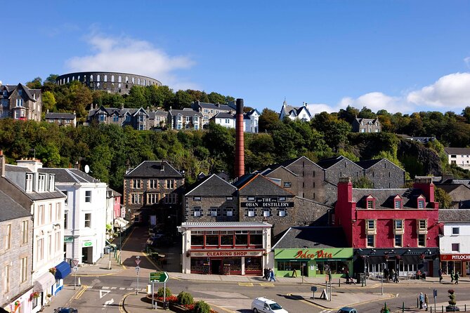 4-day Islay Platinum Whisky Tour - Whisky Included! With free pickup! - Day 2 on Islay: Lagavulin to Laphroaig’s opposite end of the spectrum starts here