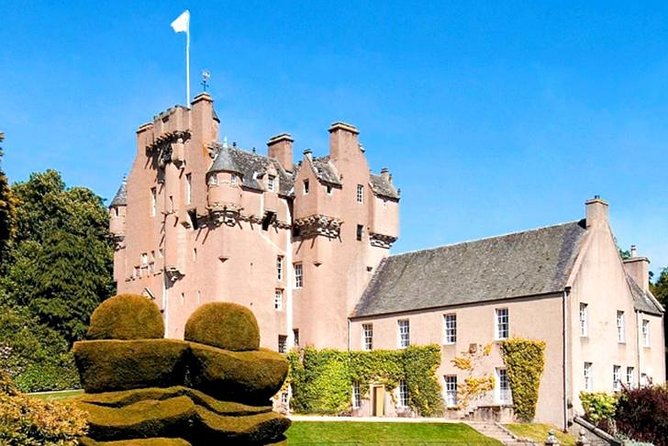 Aberdeen & Shire Castle & Distillery Private Group one Day Tour - Whisky tasting at Royal Lochnagar (and the distillery swap)