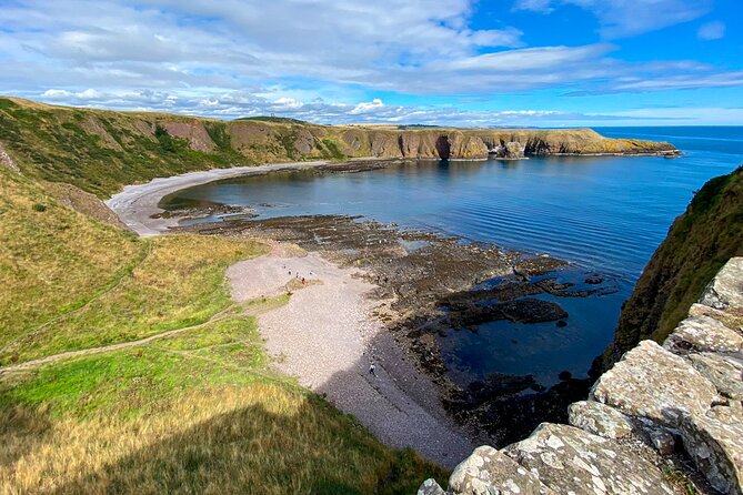 Aberdeen & Shire Castle & Distillery Private Group one Day Tour - Your final hour in Aberdeen