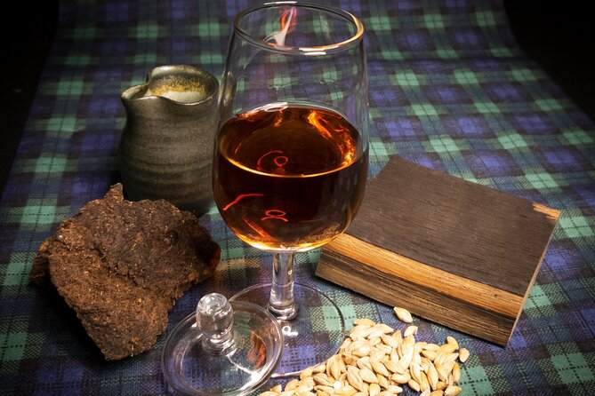 Afternoon Whisky Tasting in a Traditional Edinburgh Bar - The 2:30pm Tasting at The Jolly Judge Bar (7 James Court)