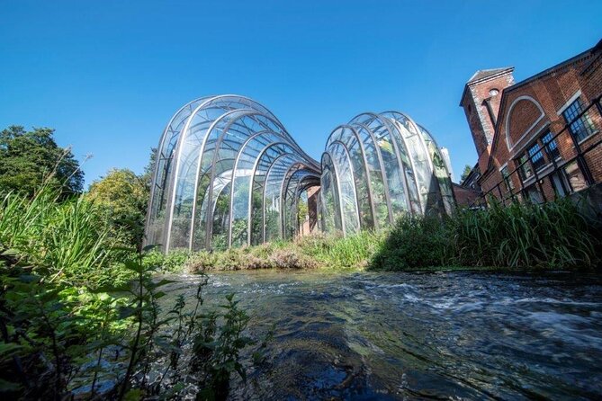 Bombay Sapphire Gin Distillery Tour and Cocktail - Key highlights