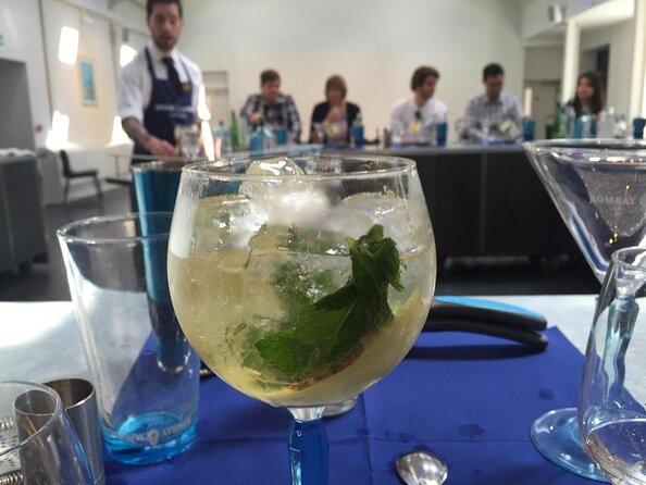 Bombay Sapphire Gin Distillery Tour and Cocktail - Arrival at Bombay Sapphire: courtyard views and that first G&T