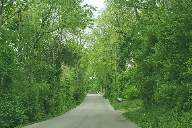 Bourbon & Derby: Makers Mark OR Buffalo trace + Churchill Down - Buffalo Trace Stop: Classic Bourbon Trail Energy
