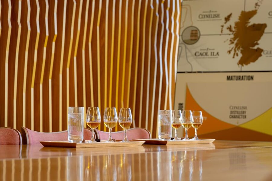 Brora: Clynelish Whisky Distillery Tour & Tasting - Inside the working distillery: what the guide helps you notice