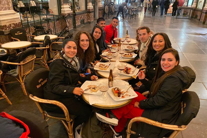 Brussels Chocolate Beer Waffle and Belgian Whiskey All-in-One (Small Group) Tour - Manneken Pis, Jeanneke Pis, and Zinneke Pis: Tiny Statues, Big Local Flavor