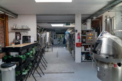Brussels: micro brewery & distillery tour + beer tasting - The 1-hour tour flow: how the timing actually feels
