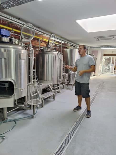 Brussels: micro brewery & distillery tour + beer tasting - Taproom time after the tour: where the experience can stretch