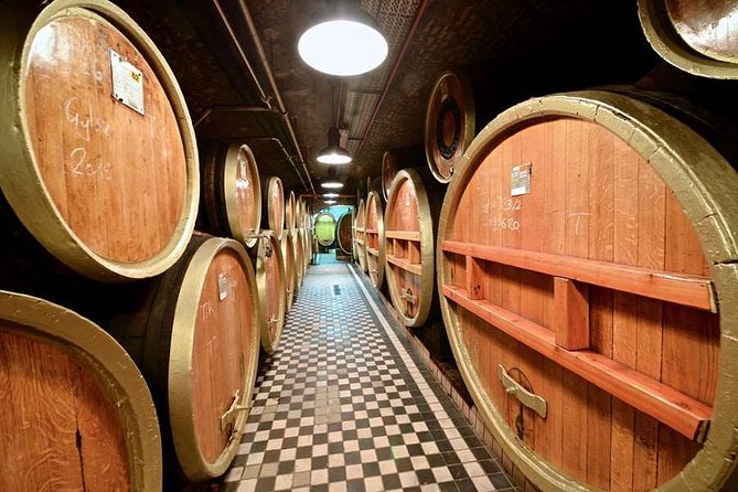 Budapest Tuk Tuk Tour with House of the Unicum Distillery Visit - Price and what $190.25 buys you for 4 hours