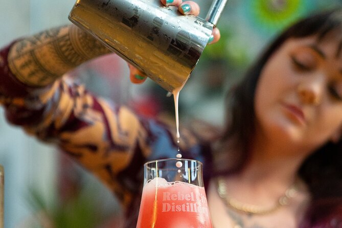 Cocktail Masterclass & Distillery Tour Combo - The small-group size (12 people max) changes everything