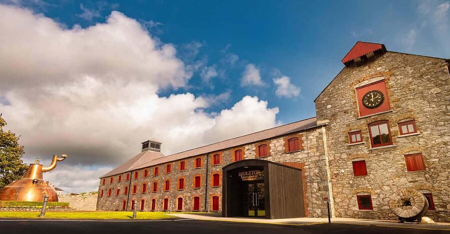 Cork: Midleton Distillery Behind the Scenes Tour & Tasting - Microdistillery: the small scale that explains the big outcome