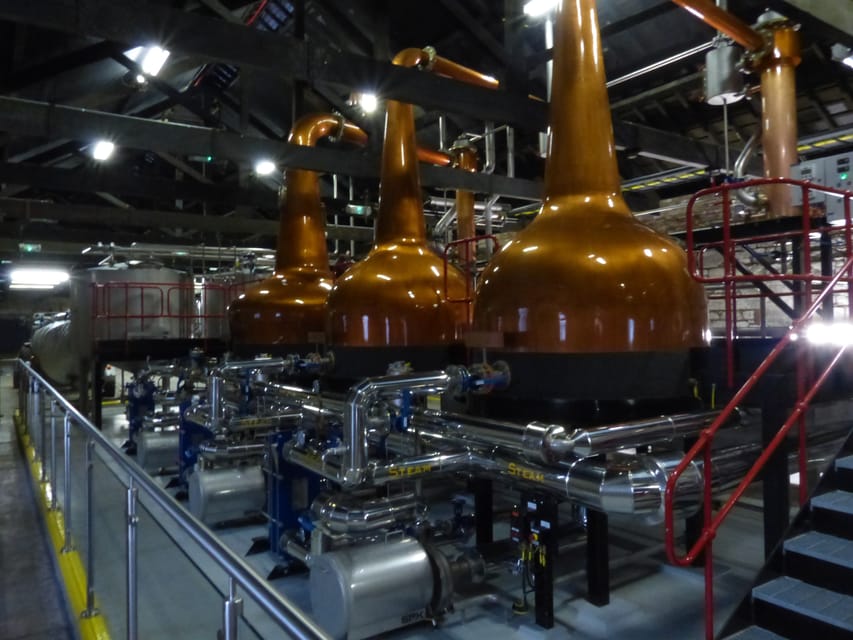 Cork: Midleton Distillery Behind the Scenes Tour & Tasting - Cooperage: where barrels start to influence your glass
