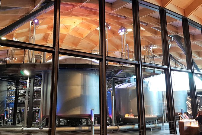 Deluxe 5 star Private Speyside Whisky Tour - The Macallan Distillery: The Stop People Build Their Day Around