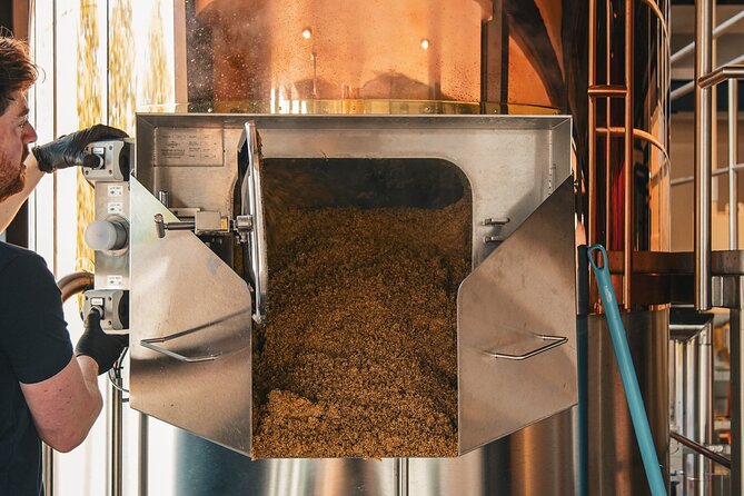 Distillery and Brewery Tour in Inverness Scotland - Small group size (max 15): why it changes the feel