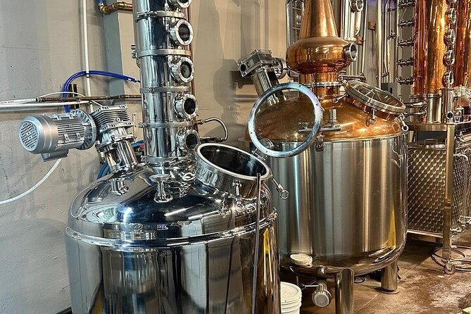 Distillery Tour and Signature Bottle Infusion Experience - Key Points Worth Planning For