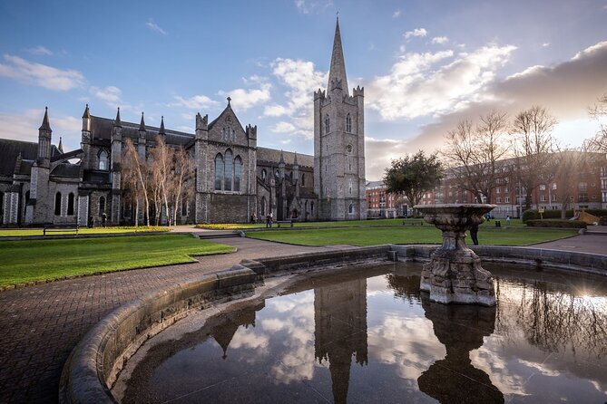 Dublin in a Day: Dublin Castle, Book of Kells, Guinness & Whiskey - The heart of Dublin: how this day tour is designed