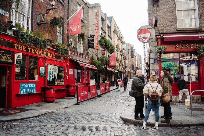 Dublin in a Day: Dublin Castle, Book of Kells, Guinness & Whiskey - The Book of Kells Experience: why “first access” is worth paying for
