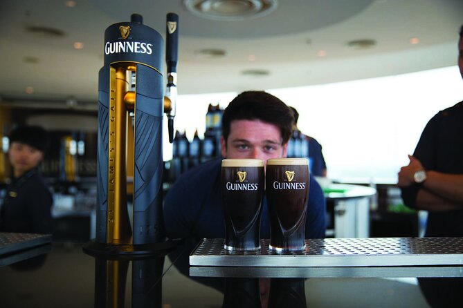 Dublin Private Guinness and Jameson Whiskey Tour with Transfers - What the Gravity Bar moment is really like