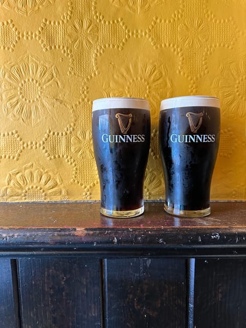 Dublin: Pub Tour. Pour The Perfect Guinness, Whiskey & Music - The story behind the drinks: what you actually learn