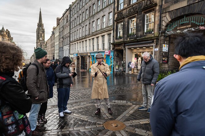 Edinburgh: Historical Gems Tour with Whisky & Local Flavours - The Fudge House: Scottish Artisan Fudge and Tablet