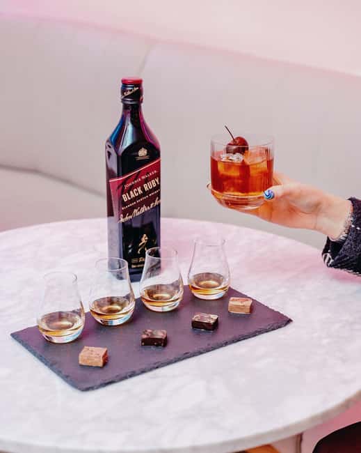 Edinburgh: Johnnie Walker Whisky and Chocolate Pairing - Starting at Johnnie Walker Princes Street (and why that’s convenient)