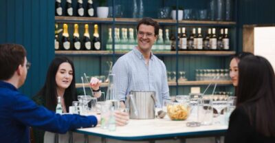Edinburgh: Lind & Lime Gin Distillery Tour & Tasting - Your Welcome Gin and Tonic: More Than Just a Sip