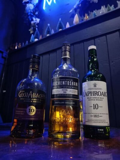 Edinburgh: Scotch Whisky Tasting - Scotland's True Spirit - What you actually drink: 3 single malts plus new make spirit