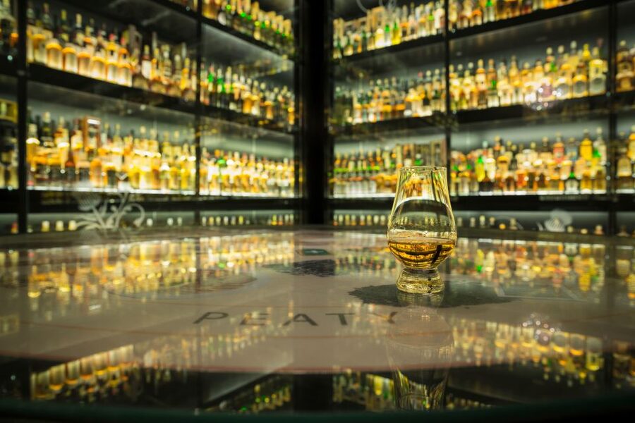 Edinburgh: The Scotch Whisky Experience Tour and Tasting - Gold Tour Upgrade: Is It Worth Paying More?