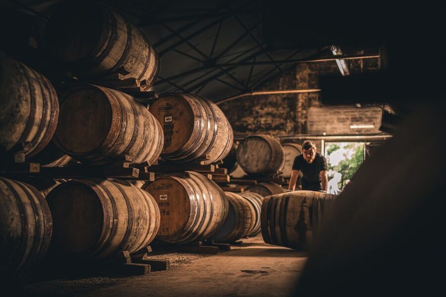 Edinburgh: Ultimate Whisky Experience - Price and value: what your $80 covers, and what costs extra