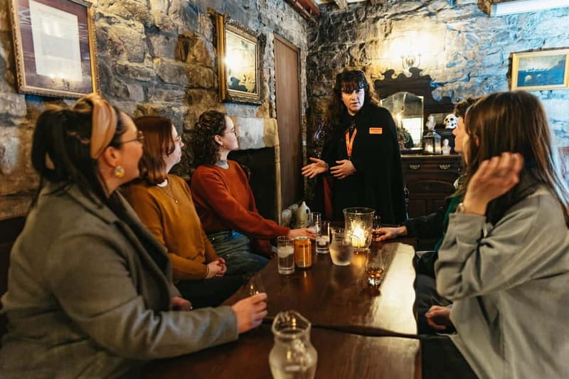 Edinburgh: Underground Vaults Evening Ghost Tour with Whisky - The Old Town Walk: Getting the City’s Fear Map