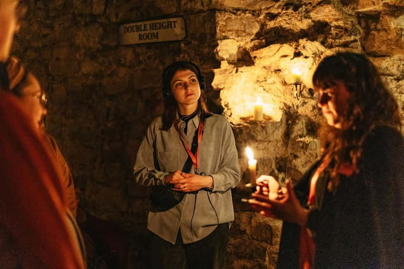 Edinburgh: Underground Vaults Evening Ghost Tour with Whisky - Who Should Book This Ghost-and-Whisky Evening