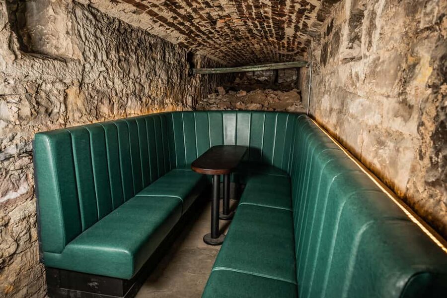 Edinburgh: Underground Vaults Tour with Whisky or Gin - Your Mystery Whisky (or Gin and Tonic): How the Tasting Works