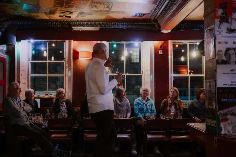 Edinburgh: Whisky Tasting and Storytelling in a Historic Pub - Group vibe, language, and the rules that matter
