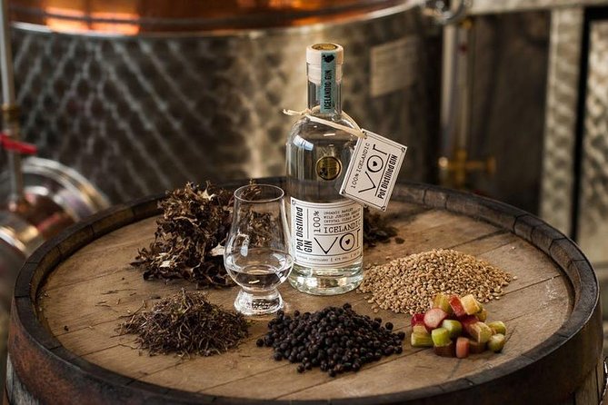 Eimverk Distillery Visit - Vor gin tasting: pot distillation and botanicals you can pick out