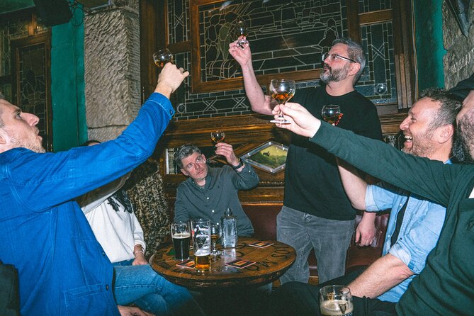 Explore Glasgow: Scottish Rogue Whisky Walking Pub Crawl - The River Clyde stretch: why this walk matters