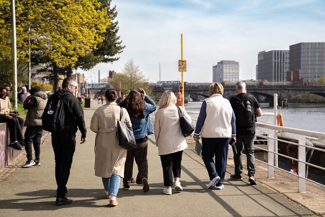 Explore Glasgow: Scottish Rogue Whisky Walking Pub Crawl - Scotch Malt Whisky Society finale: the members-only twist
