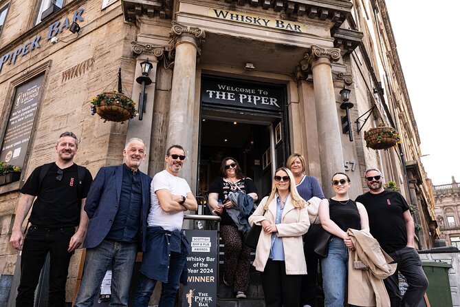 Explore Glasgow: Scottish Rogue Whisky Walking Pub Crawl - What you actually drink (and why the guide’s style matters)