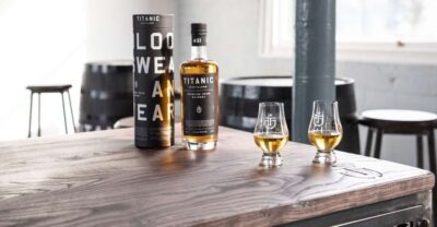 From Dublin: Giant's Causeway Tour and Whiskey Tasting - Dunluce Castle Ruins: Cliff Views and Fast Photo Opportunities