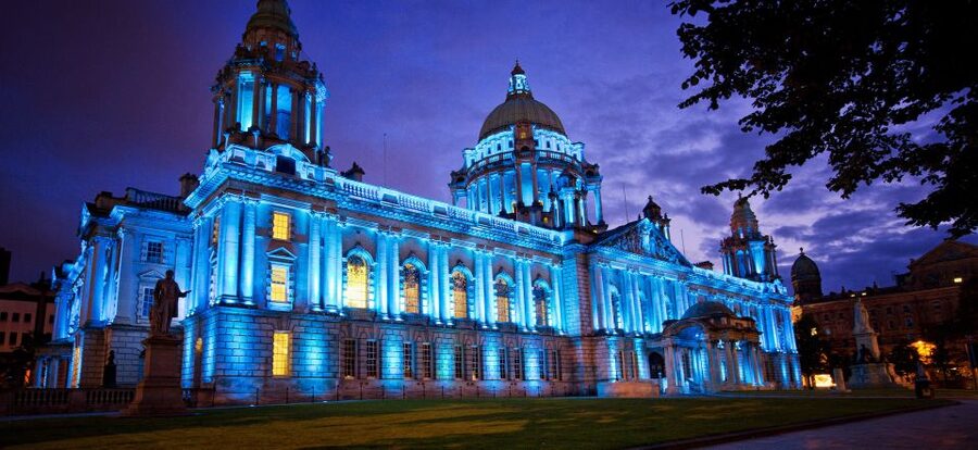 From Dublin: Giant's Causeway Tour and Whiskey Tasting - Belfast at Thompson Dock: Titanic Distillers and Your Included Whiskey Tasting