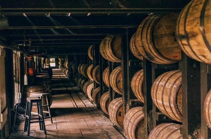 Full Day Private Bourbon Tour - Lunch, Water, and the Comfort Pieces That Make the Day Work