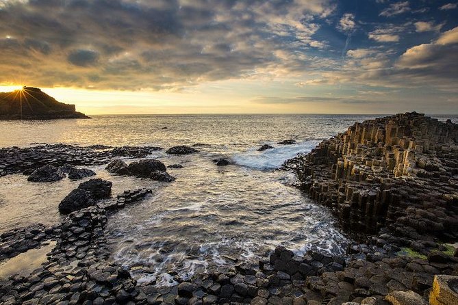Giant Causeway, Dark Hedges & Whiskey Distillery tour from Dublin - Stop 1: Dunluce Castle—Basalt Outcrop Views and Pyke Vibes