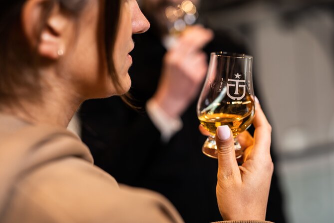 Giant's Causeway and Whisky Distillery tasting tour from Belfast - Price and value: why this $74.67 day works better than a DIY shuffle