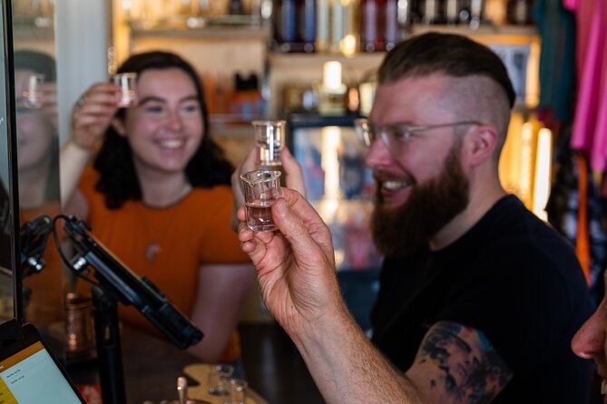 Gin Tasting Masterclass In Stillgarden Distillery - The 1-hour flow: from welcome drink to the Q&A