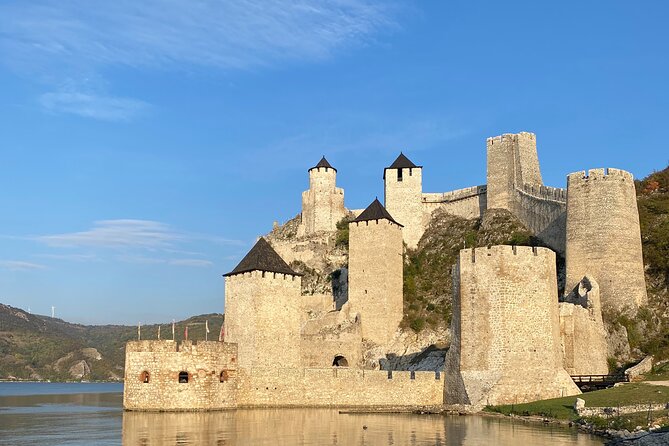 Golubac Fortress w/Iron Gate Speed Boat & Rakija Distillery tour - Golubac Town Lunch Stop and How to Plan Your Hour
