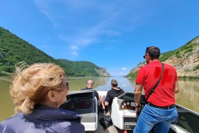 Golubac Fortress w/Iron Gate Speed Boat & Rakija Distillery tour - Golubac Fortress: Iron Gate Views and Photo Spots
