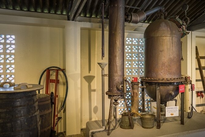 Guided Tour at the Curaçao Liqueur Distillery - Inside Landhuis Chobolobo: The Walk Through the Mansion and Production Story