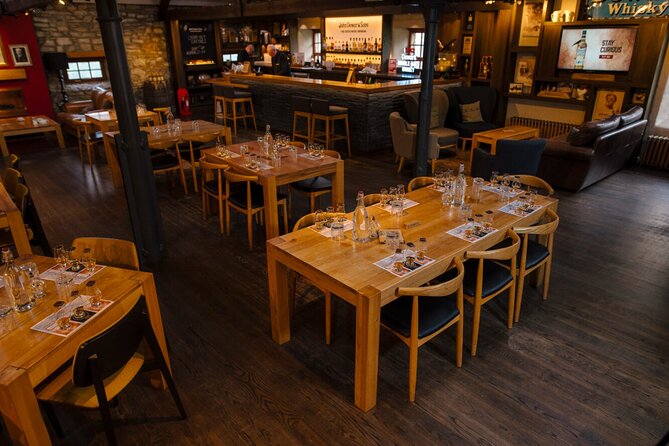Guided Tour in Aberfeldy Distillery with Connoisseur Experience - The guided distillery and warehouse walk: where the tour earns its name