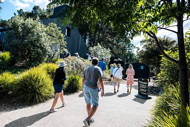 Heke Brewery and Distillery Tour in Waiheke Island with samples - Should you book the Heke brewery and distillery tour?