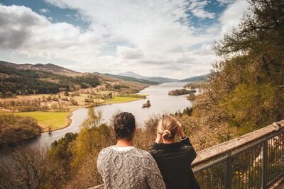 Highland Lochs, Glens & Whisky Day Tour Including Admission - Leaving Edinburgh: Forth Road Bridge and Lowlands to Highlands